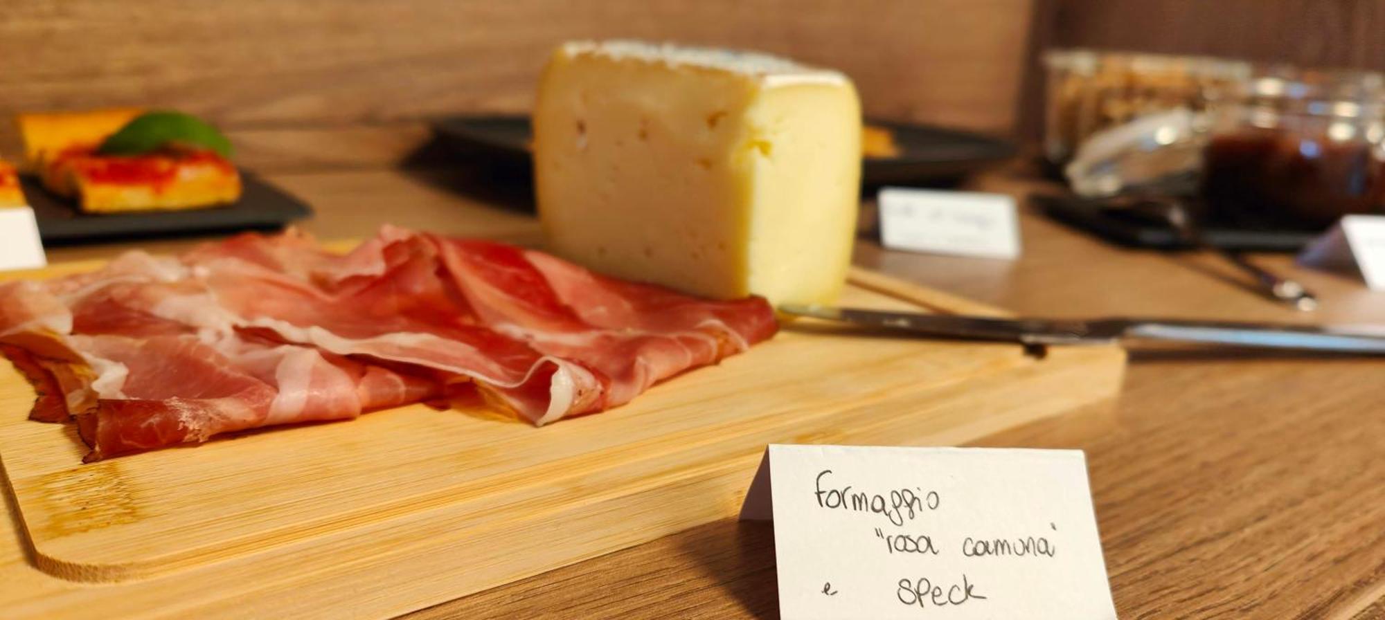 Casa Novecentosei Bed & Breakfast Sonico Eksteriør bilde