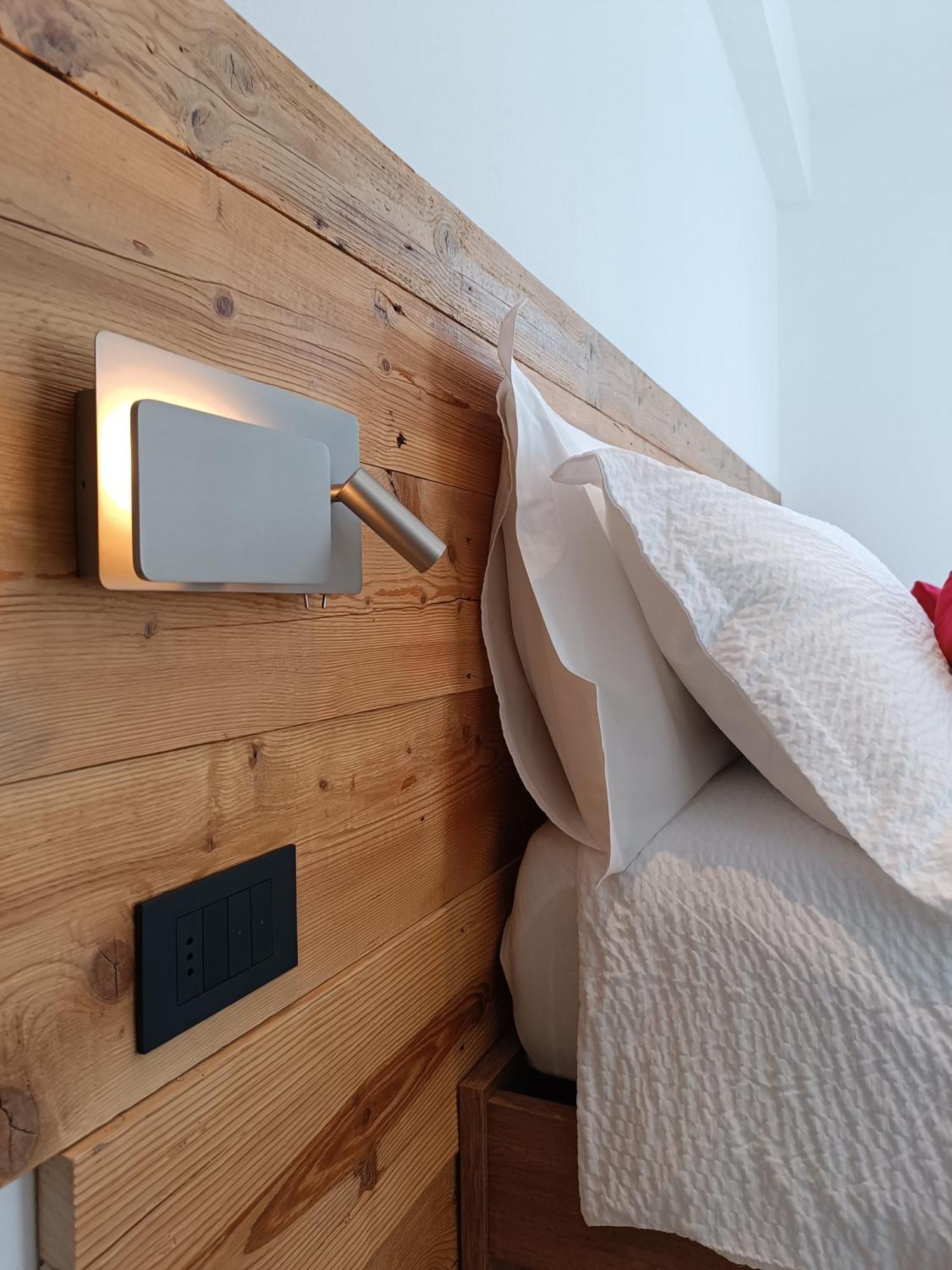 Casa Novecentosei Bed & Breakfast Sonico Eksteriør bilde